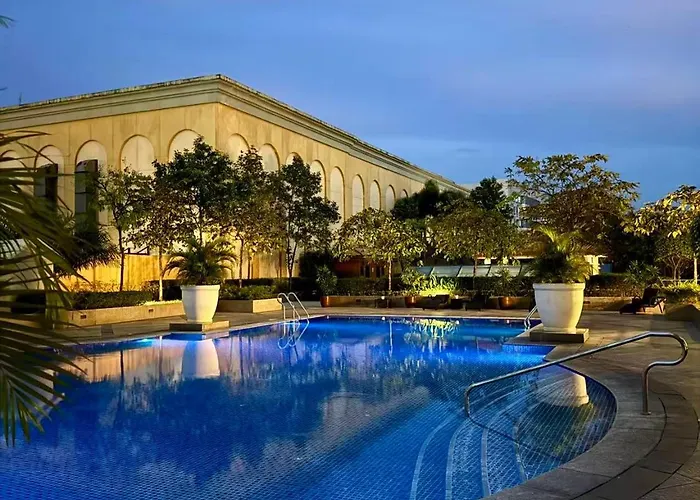 Venice Luxe Retreat, Type, 2 Beds, Pool, Kitchen, Netfilx, Canal Mall Access For 3 Guests Only 公寓